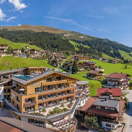 Hotel Alpin Tuxerhof