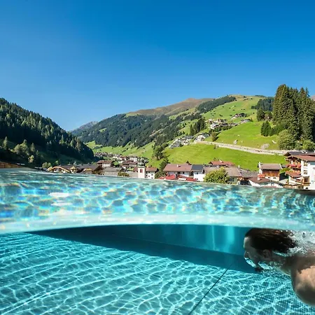 Alpin Tuxerhof Hotel Tux