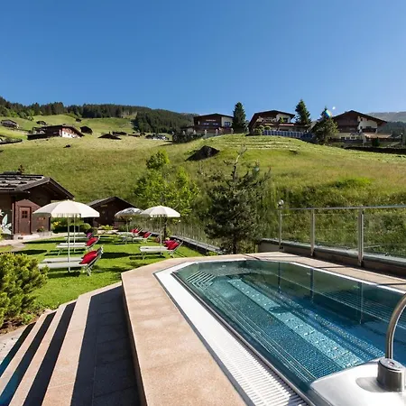 Hotel Alpin Tuxerhof 5*