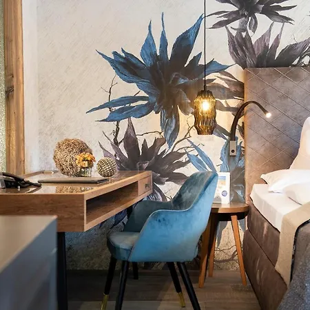 Alpin Tuxerhof Hotel