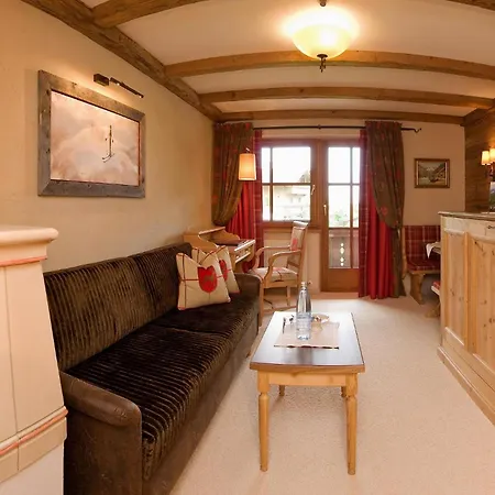 Hotel Alpin Tuxerhof Tux