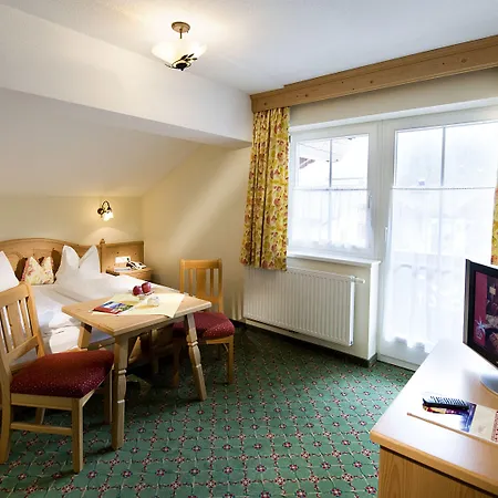 Hotel Alpin Tuxerhof