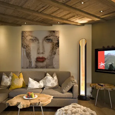 Hotel Alpin Tuxerhof 5*