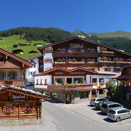 Alpin Tuxerhof Tux