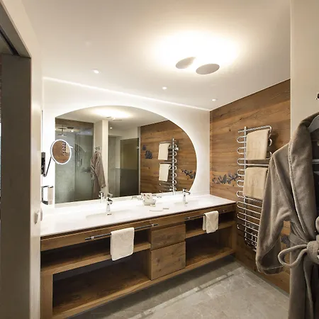 Hotel Alpin Tuxerhof Tux