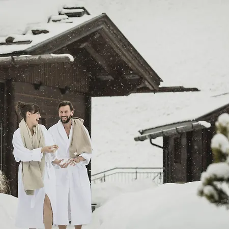 Alpin Tuxerhof Hotel