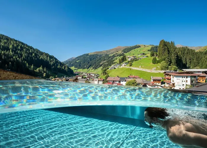 Alpin Tuxerhof Szálloda Tux