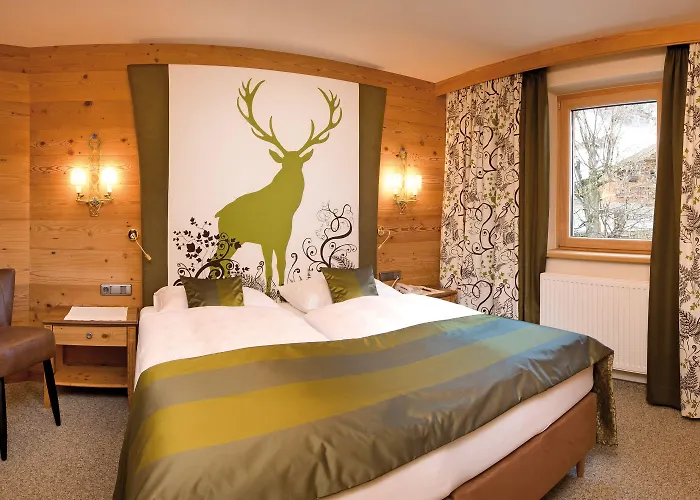 Alpin Tuxerhof فندق 5*