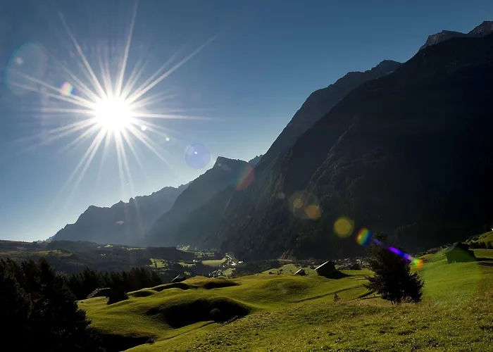 Alpin Tuxerhof فندق