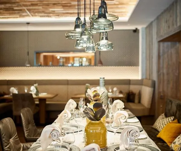 Alpin Tuxerhof Hotel Tux