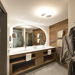 Hotel Alpin Tuxerhof Tux